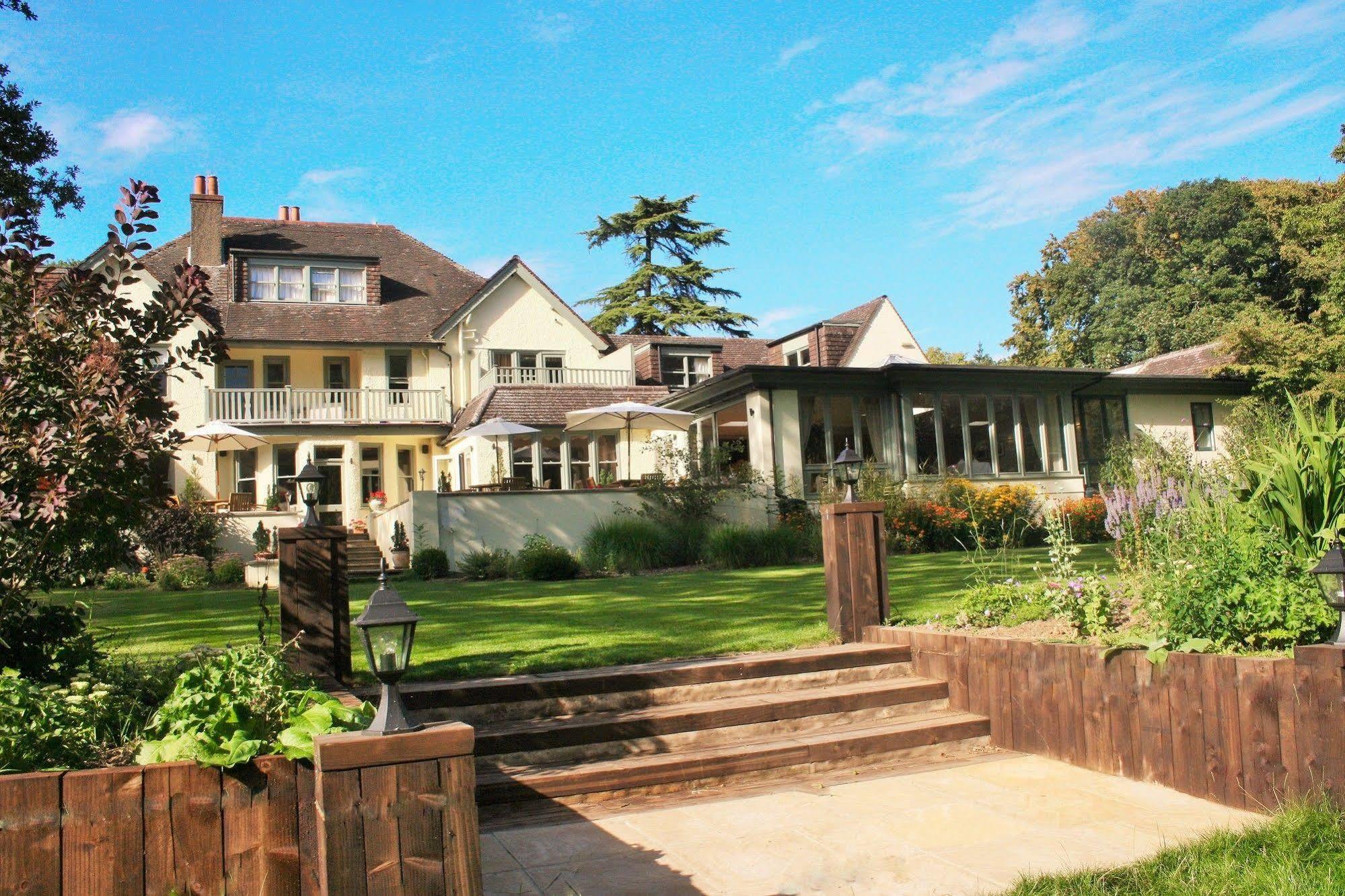 The Westwood Hotel Oxford Exterior photo